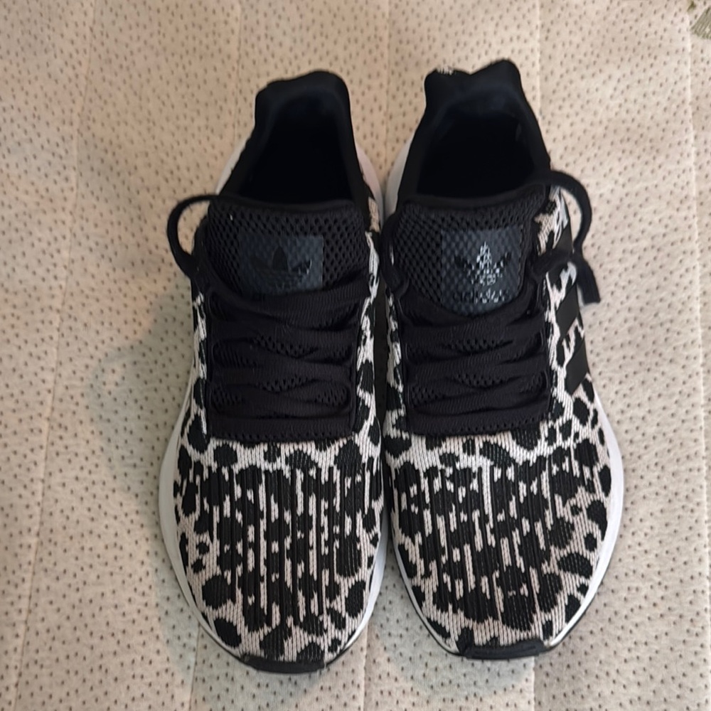 COPY - Adidas Black and White Patterned Sneakers